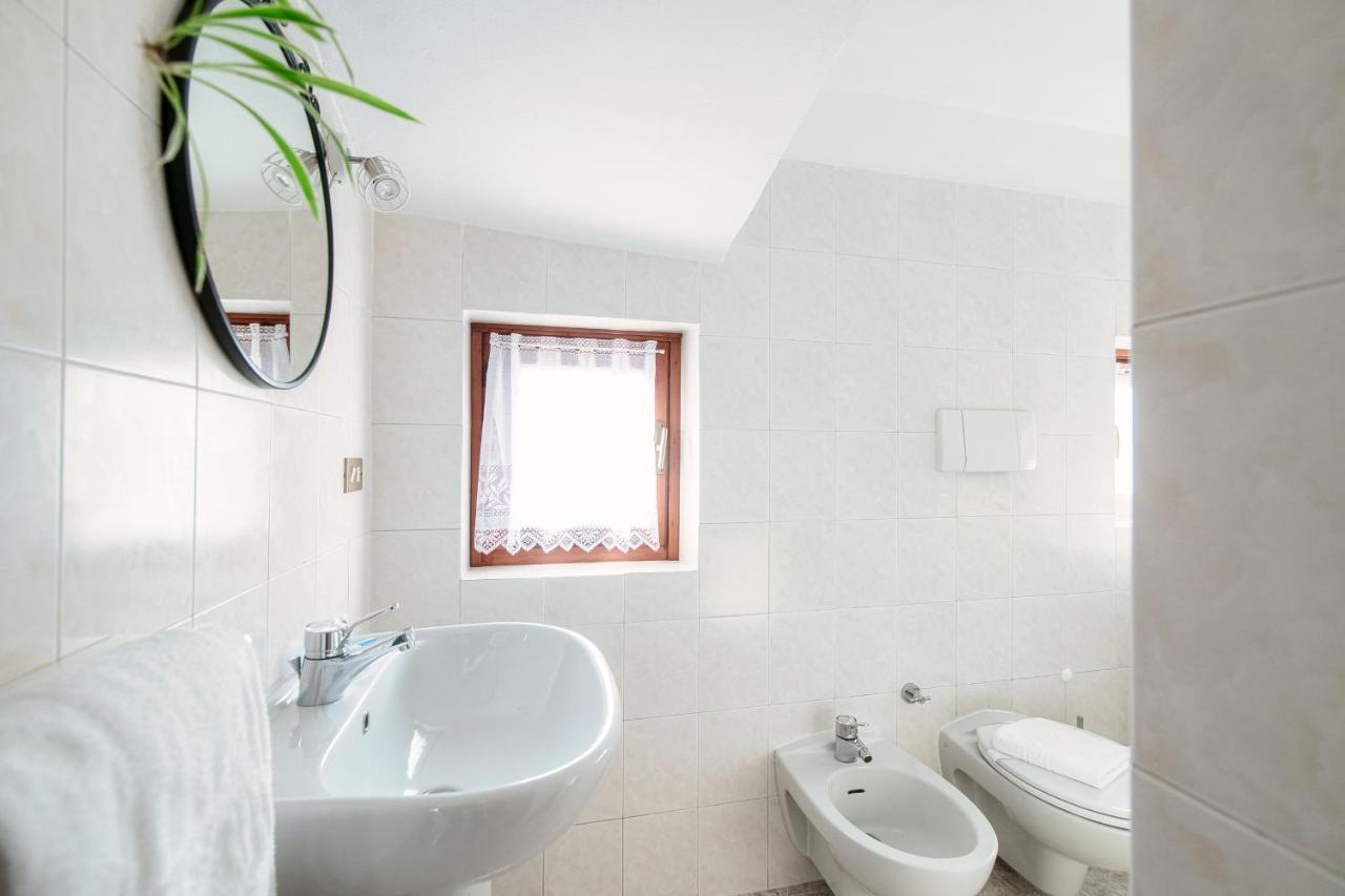 Apartment Piazza Roma By Quokka 360 - Historic Flat In The Centre Of 코모 외부 사진